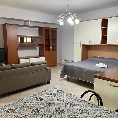 Dionigi Bed and Breakfast Κρότωνας